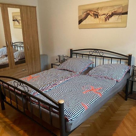Apartmani Area Doma 特罗吉尔 外观 照片