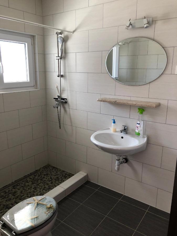 Apartmani Area Doma 特罗吉尔 外观 照片